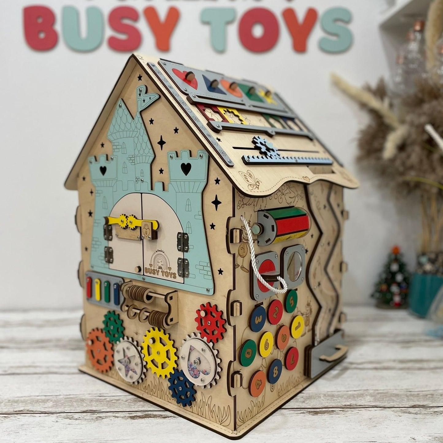Busy HOUSE