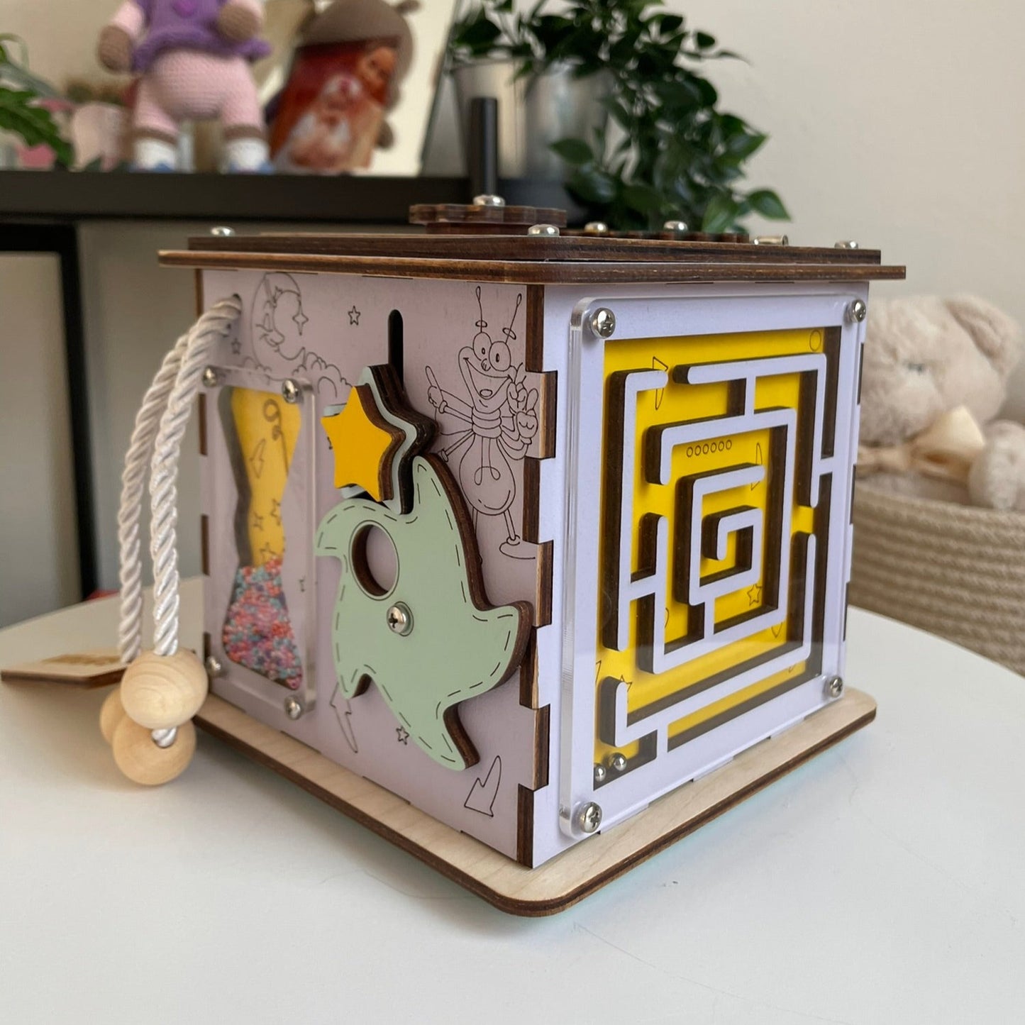 Mini CUBE purple