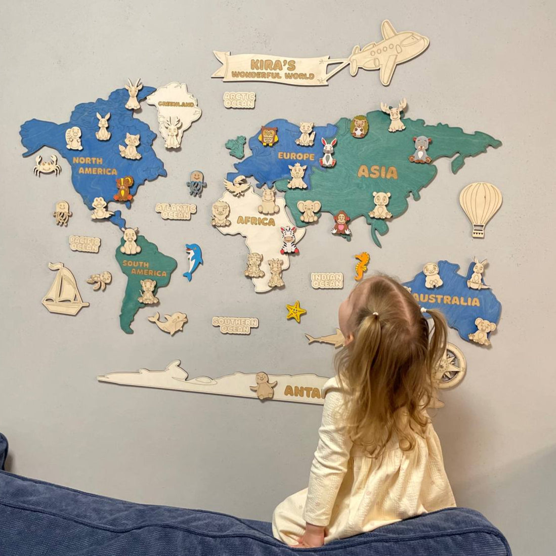 Busy Toys™ Weltkarte aus Holz – Animal Planet